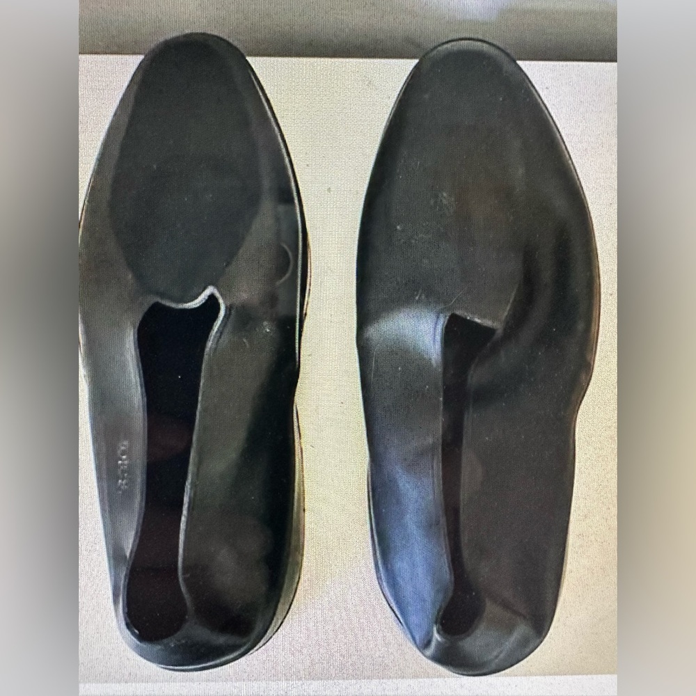 Brand new Men’s Rain Totes Rubbers Shoe Covers - Sz Large (9-10) - Black